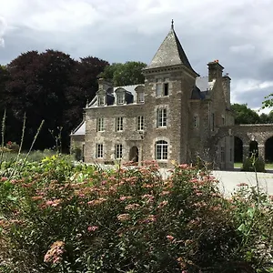 Country house Chateau Voisin, Augan